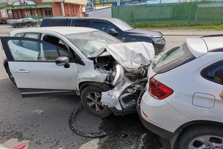 В ДТП с тремя автомобилями в Архангельске пострадал ребёнок 